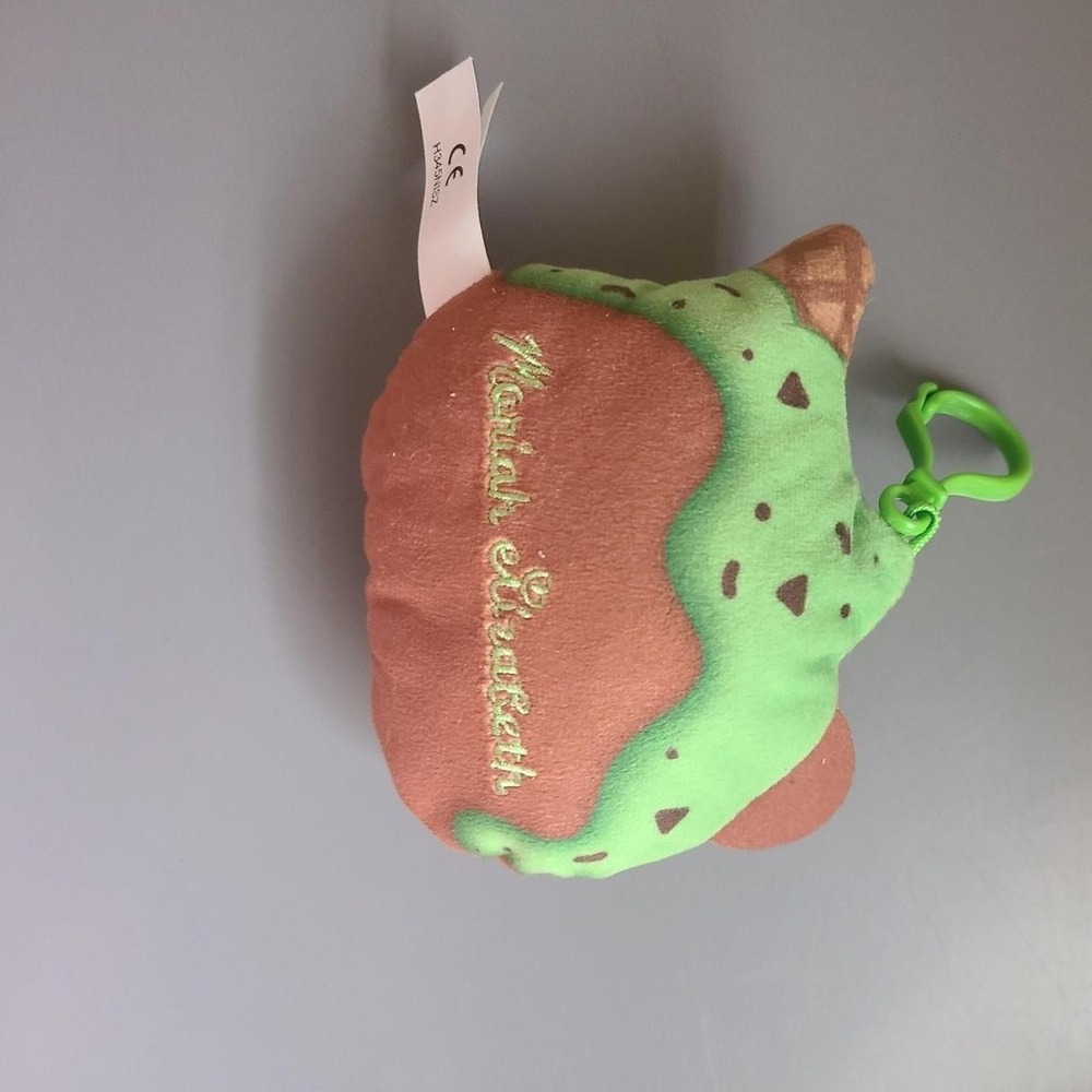 Mariah Elizabeth cat bag clip - Picture 2 of 3